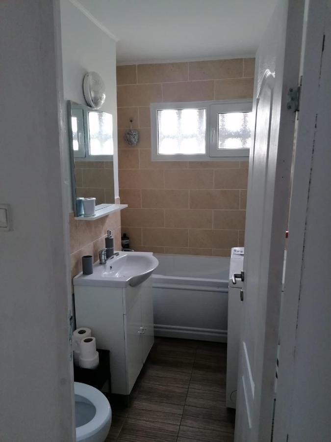Apartament Alexia Apartment Orsova Luaran gambar